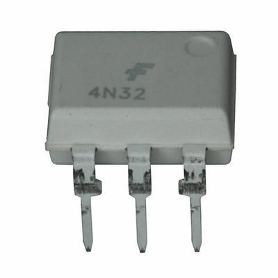 4N32MのアナログのアイソレーターICのオプティカルアイソレータのトランジスター光起電出力